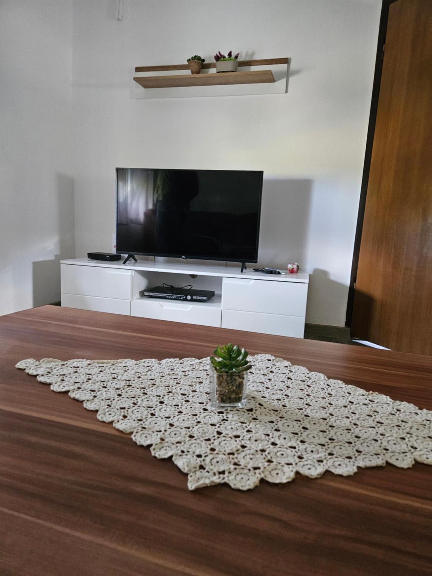 Apartman Mile - Holiday House 스몰리야나크 외부 사진